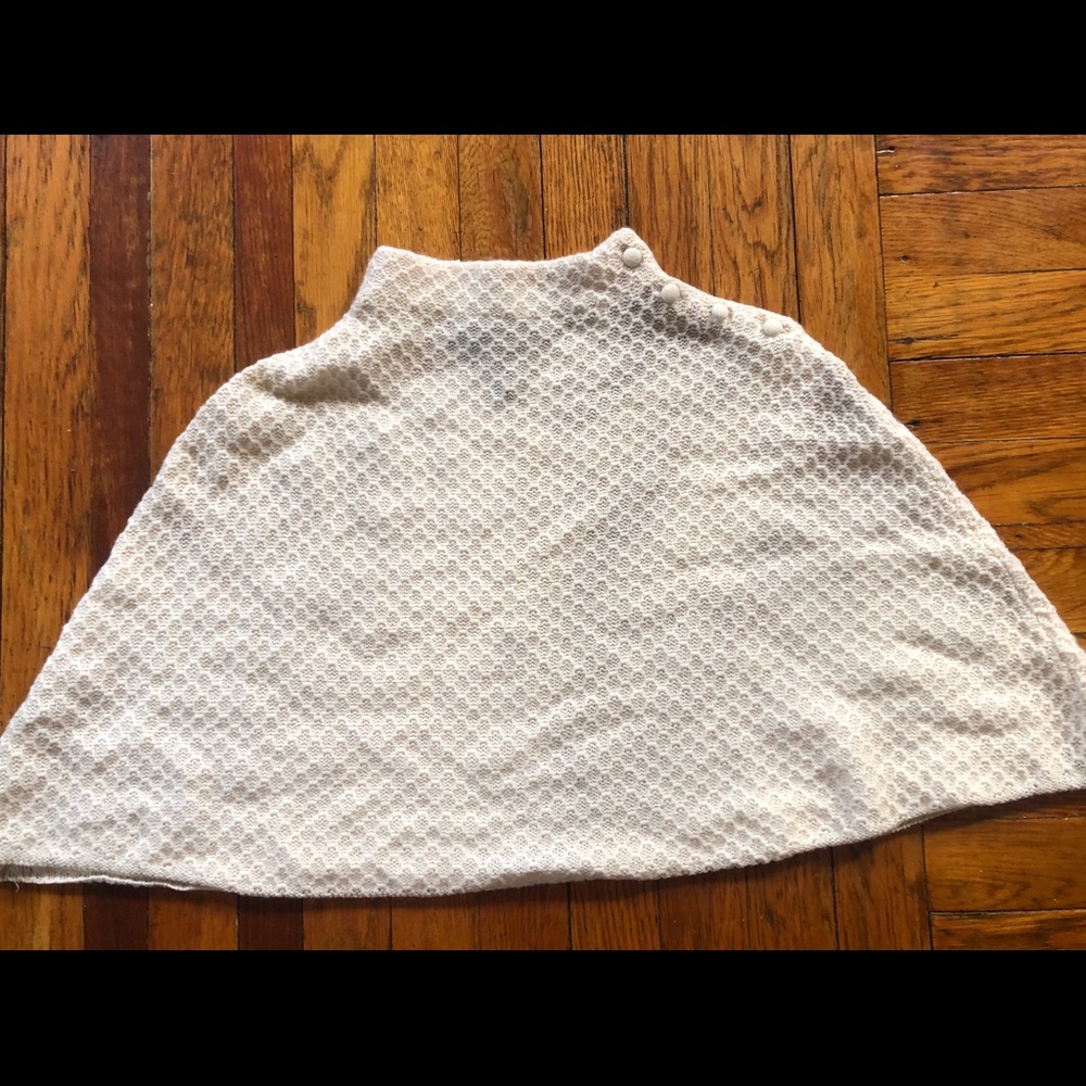 Vintage Style Shoulder Shawl by Dialogue